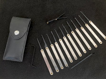 15 Piece Lock Pick Set and Leather Case