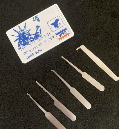 Credit Card Lock Picking Set